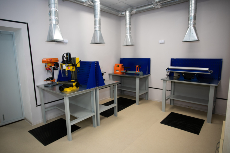 Верстак Profi WT120.F1/F1.010 купить в Сургуте Верстак Profi WT120.F1/F1.010 купить в Сургуте