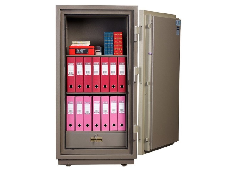 Огнестойкий сейф Valberg FRS-140.T-CL купить в Сургуте