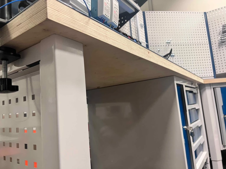 Стол-верстак Craft 2202.S7L25.24 купить в Сургуте