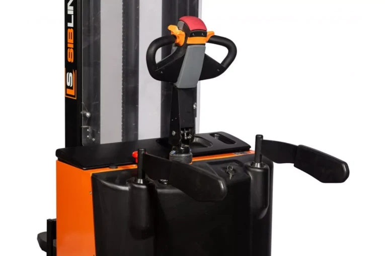 Штабелер электрический самоходный с платформой 2 т - 4,5 м Вилы: 1150 , АКБ Свинцово - кислотная, CL2045W SIBLINE купить в Сургуте Штабелер электрический самоходный с платформой 2 т - 4,5 м Вилы: 1150 , АКБ Свинцово - кислотная, CL2045W SIBLINE купить в Сургуте