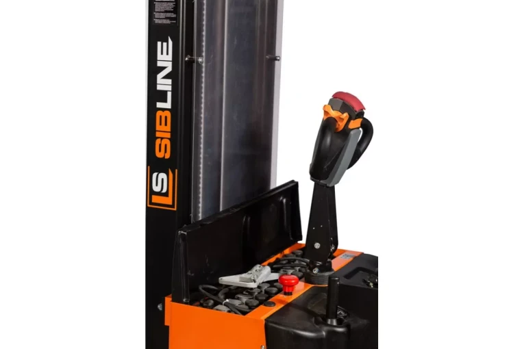 Штабелер электрический самоходный с платформой 2 т - 4,5 м Вилы: 1150 , АКБ Свинцово - кислотная, CL2045W SIBLINE купить в Сургуте Штабелер электрический самоходный с платформой 2 т - 4,5 м Вилы: 1150 , АКБ Свинцово - кислотная, CL2045W SIBLINE купить в Сургуте