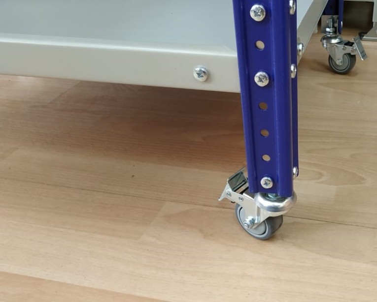 Тележка металлическая с тремя открытыми полками WDS Garage Тележка металлическая с тремя открытыми полками WDS Garage