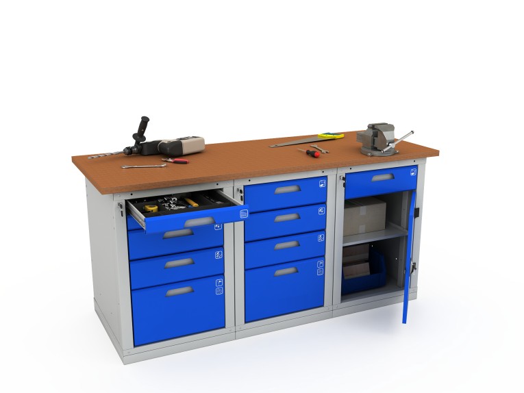 Верстак трехтумбовый WOKER PRO 3542.1800 купить в Сургуте Верстак трехтумбовый WOKER PRO 3542.1800 купить в Сургуте